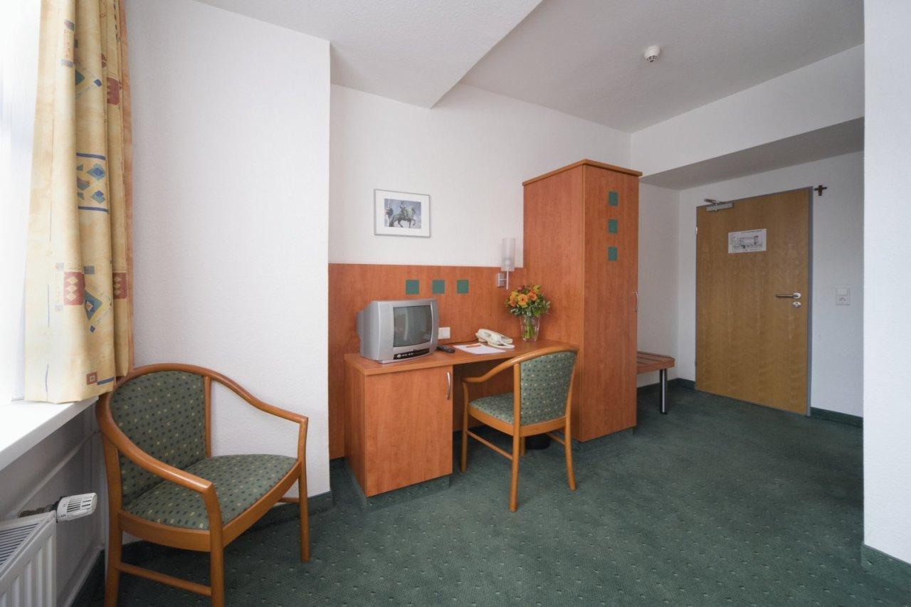Stadthotel Duesseldorf Bagian luar foto